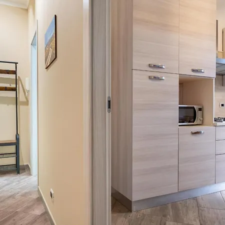 Guesthost - Lemon Tree - Casa Blu & Casa Arancione